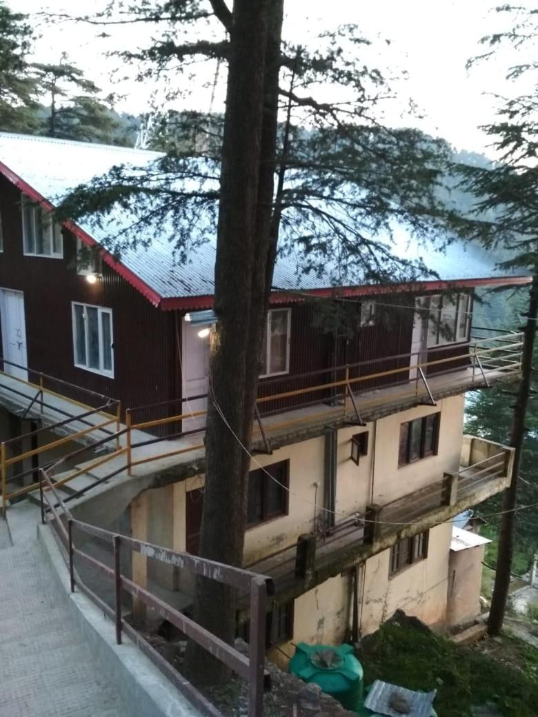 Huts Hotel Patnitop Zewnętrze zdjęcie